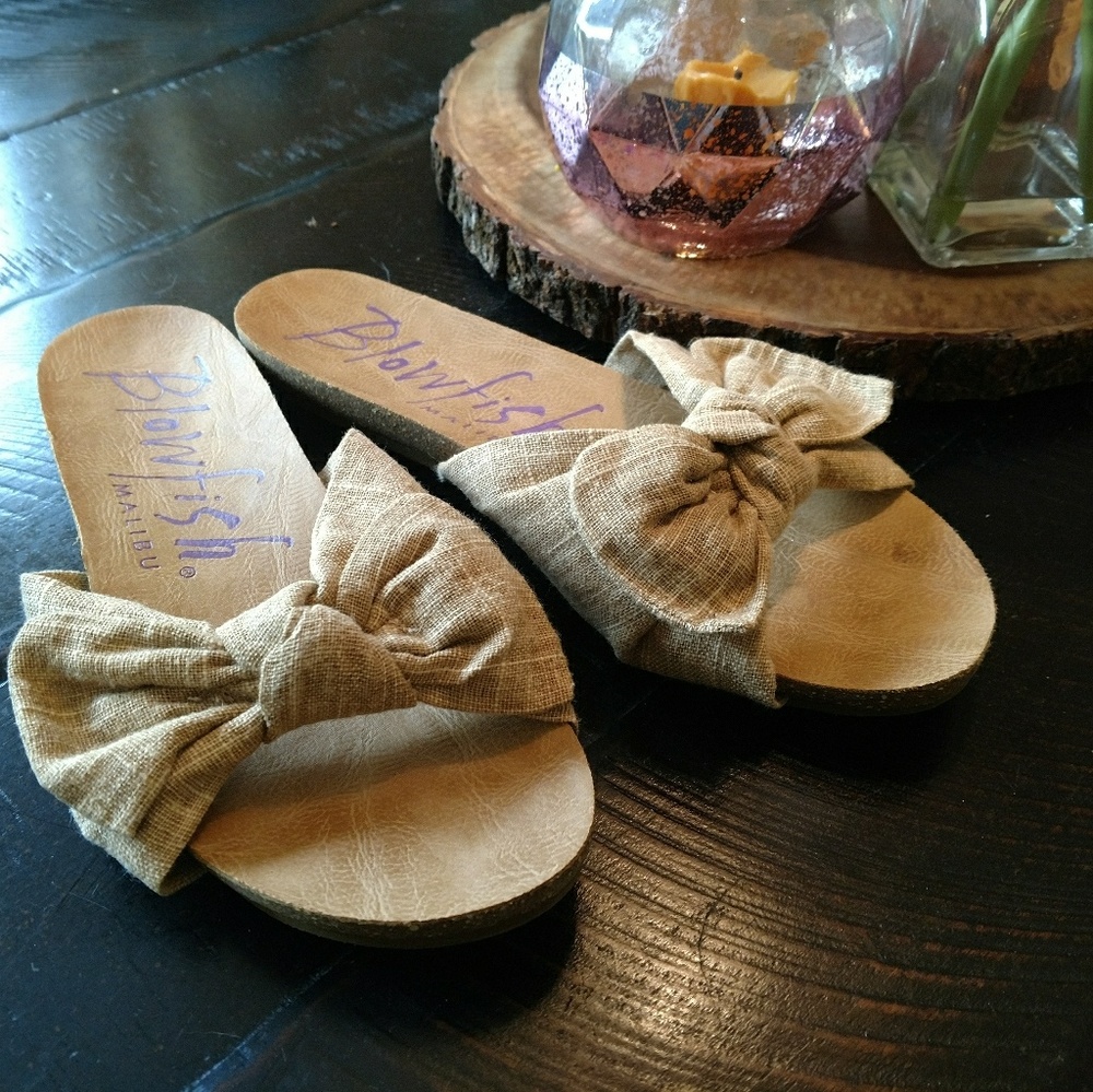 Women's Blowfish Linen Bow Sandal